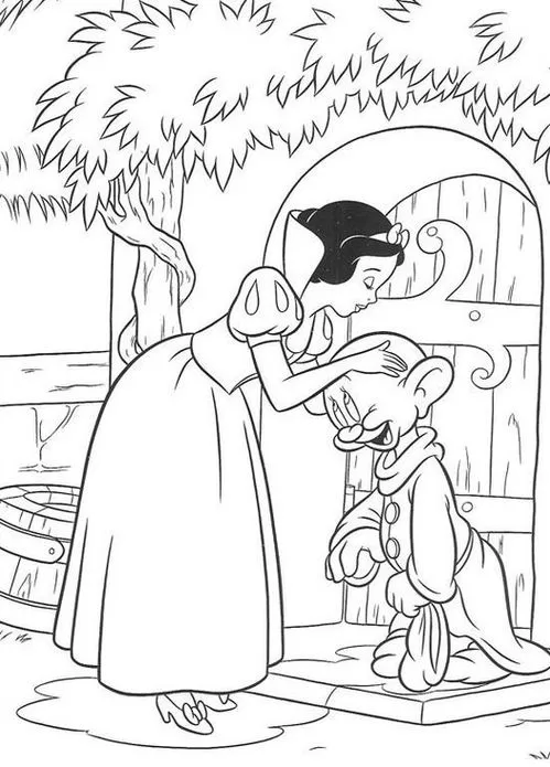 Branca de Neve e anão em desenho para colorir: porta de madeira e árvore ao fundo, estimulando a criatividade.