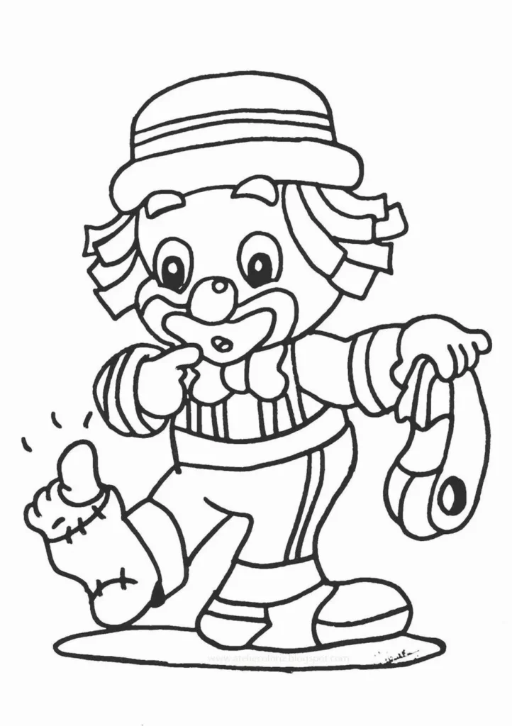 Patati Patatá para colorir: diversão com o palhaço de chapéu listrado e curativo no pé, ideal para atividades lúdicas.