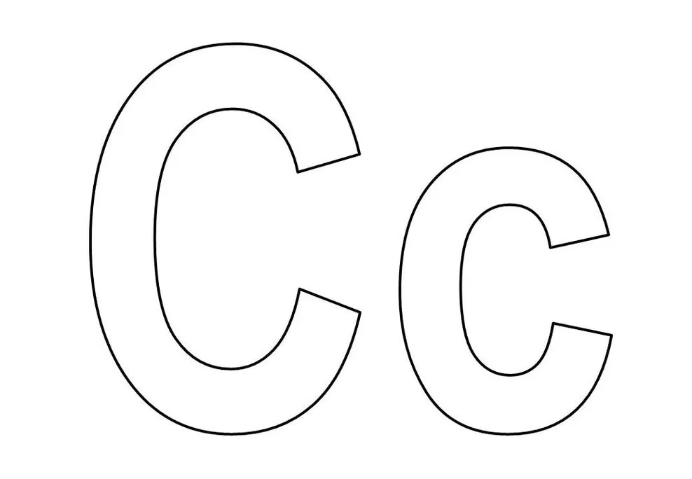Letras C maiúscula e minúscula para impressão. Formas silhuetadas em fundo branco.