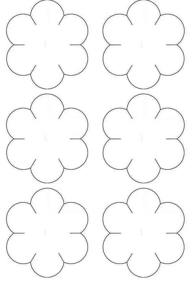 Moldes de forminhas para doces: padrão floral delicado para imprimir e recortar.